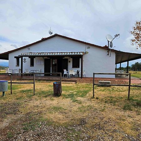 Hotel Rural Portilla De Monfraguee Toril  Kültér fotó
