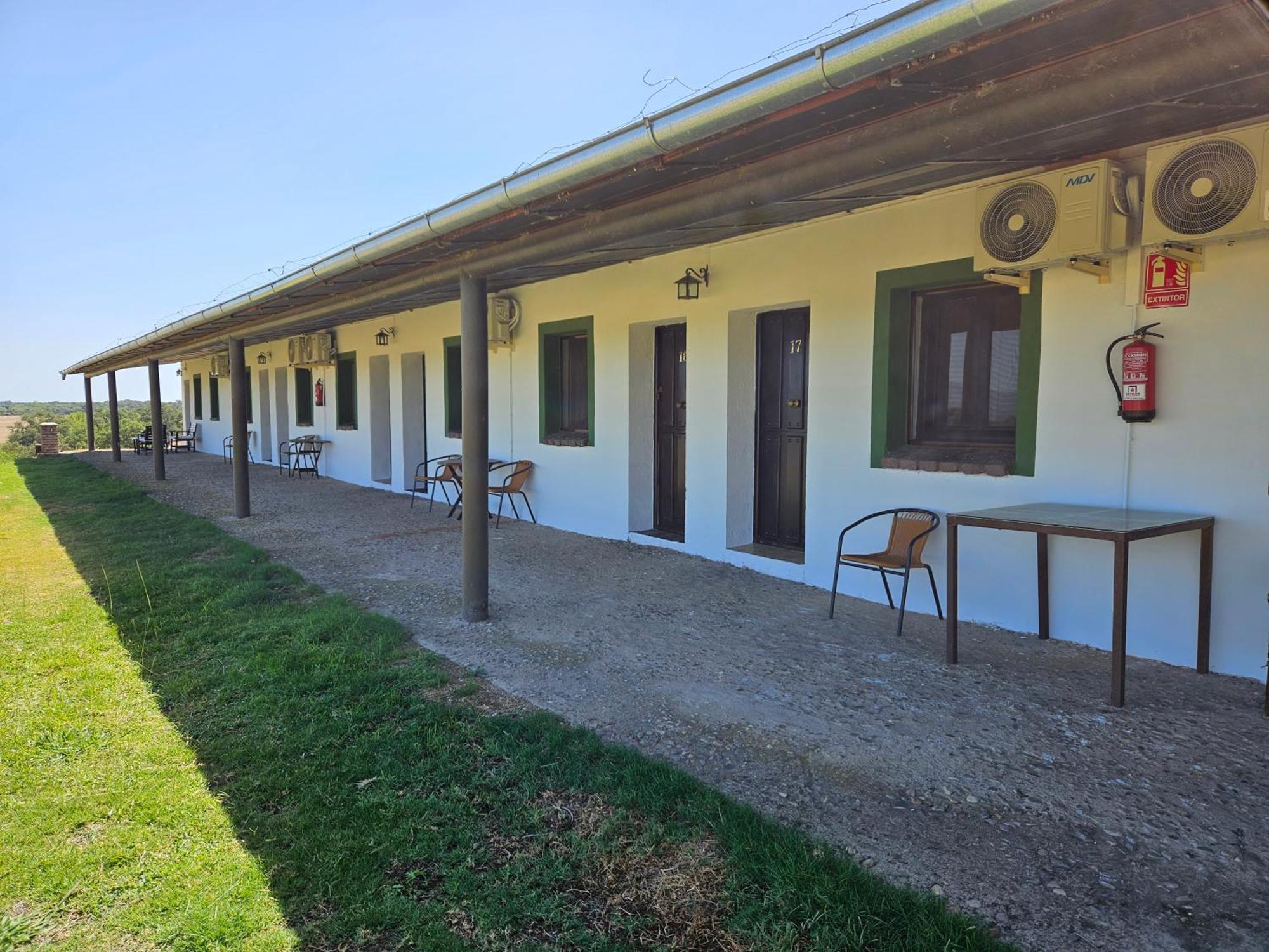Hotel Rural Portilla De Monfraguee Toril  Kültér fotó